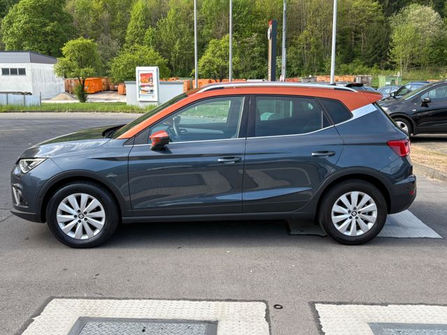 Arona 1.0 TGI Xcellence*NAVI+LED+PDC+ALCANTARA*