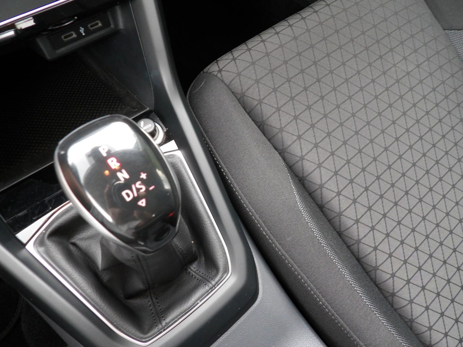 Volkswagen T-Cross Life DSG 150PS Rückfahrkamera DAB+, миниатюра 15