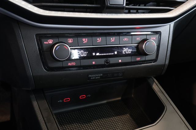 Seat Ibiza 1.0 TSI Style AID+KAM+LED+CARPLAY+ALU