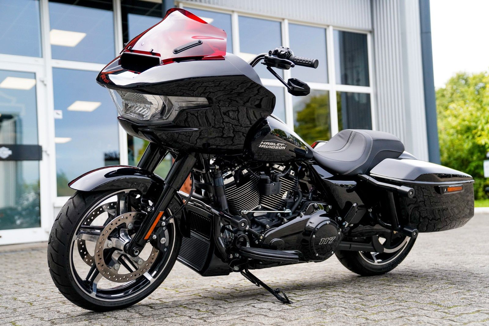 Fahrzeugabbildung Harley-Davidson Road Glide FLTRX 117 Cui - Zard Rick´s Lenker -
