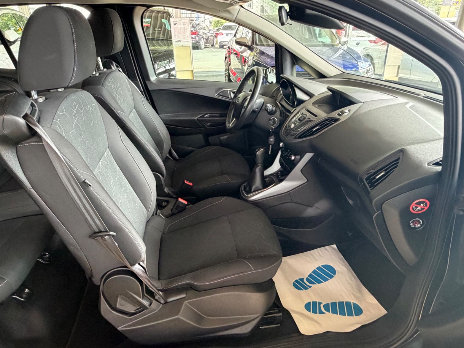 Fahrzeugabbildung Ford B-Max B-MAX Sync Edition