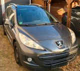 Peugeot 207 SW 120 Ps 102.000 km Panoramadach - Peugeot 207 aus 2010: SW