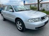 Audi A4 B5 1.6 TÜV Klimaautomatik 8-fach b... - Audi A4 aus 2000: 1.8