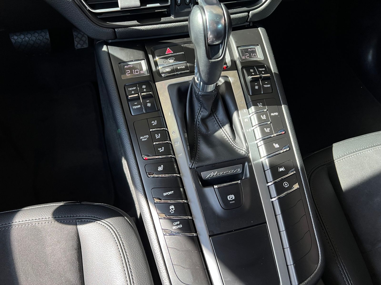 Fahrzeugabbildung Porsche Macan S Allrad KLIMA NAVI ALU