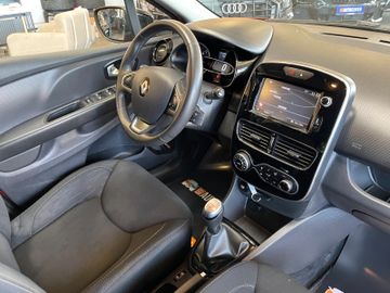 Renault Clio IV Limited *NAVI*TOUCH*PDC*TEMPOMAT*