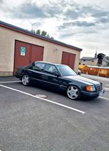 Mercedes-Benz W124 300e24v Limosine - Mercedes-Benz 300 aus 1990: 300e