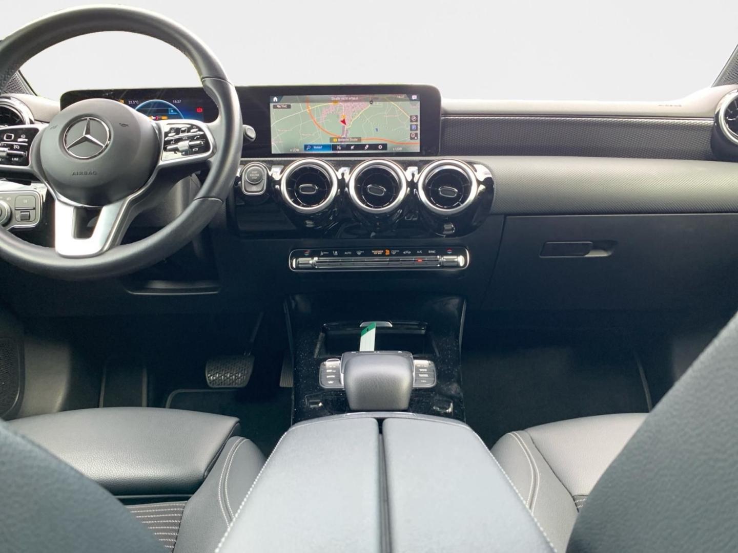 Mercedes-Benz A-Class 7G-DCT Progressive+LED+NAVI+KAMERA+TEMPO, миниатюра 24