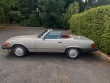 Mercedes-Benz 560 SL  Hard und Softtop, Klima - Mercedes-Benz 560 Gebrauchtwagen