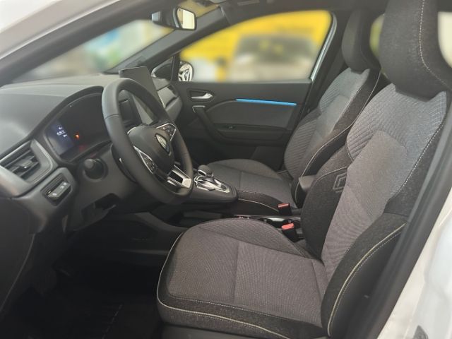 Fahrzeugabbildung Renault Captur Techno Mild Hybrid 160 EDC Winterpaket Na