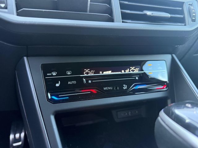 Taigo R-Line 1.0 TSI Apple CarPlay DAB