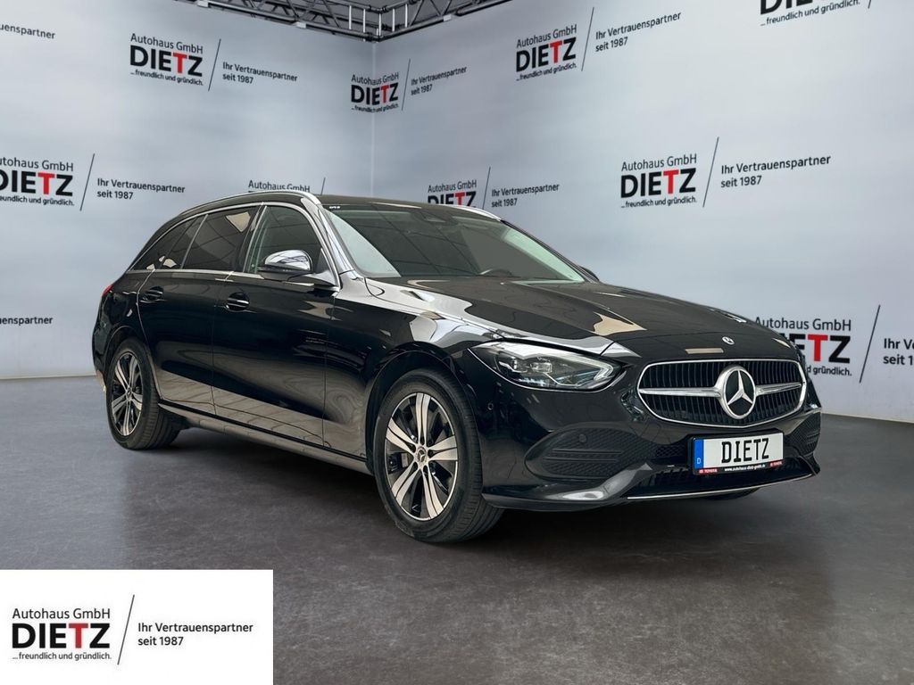 Image of Mercedes-Benz C 300