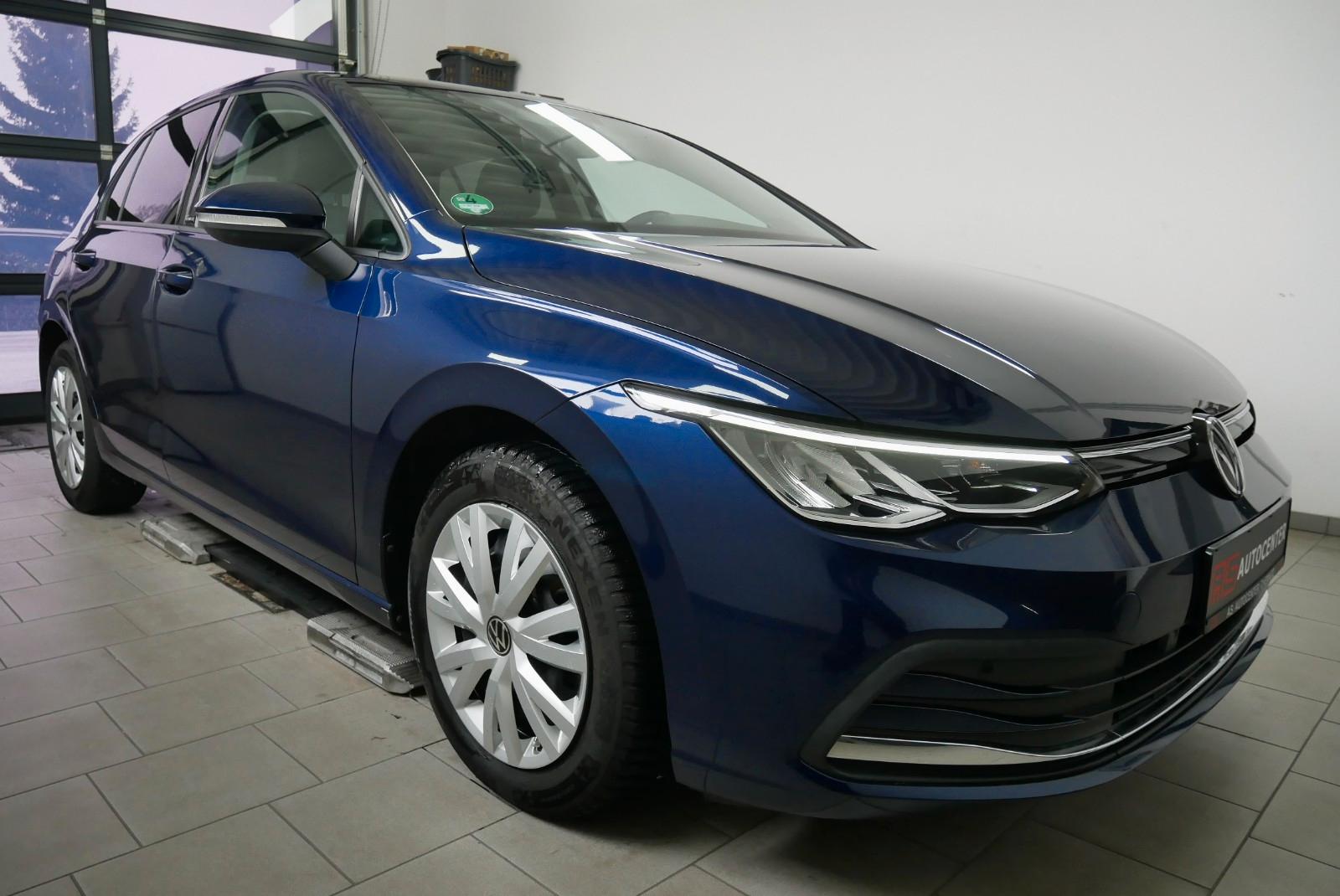 Volkswagen Golf VIII Lim. 1.5 TSI Active LED ACC Totwinkel