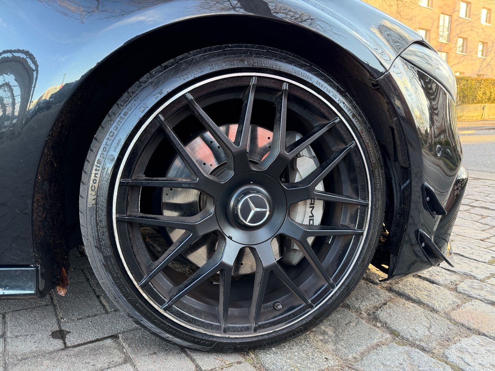 Fahrzeugabbildung Mercedes-Benz A 35 AMG 4Matic*BURMESTER*PANO*LED*ALCANTARA*19"