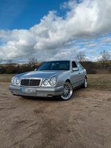 Mercedes-Benz Mercedes w210 e240 - Mercedes-Benz E-Klasse: W210