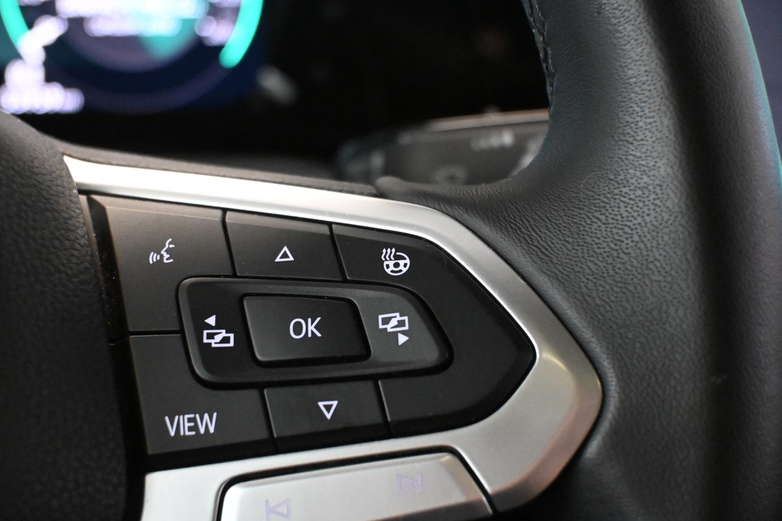 Volkswagen Golf VIII *IQ-LIGHT *HUD *PANO *AHK *ACC*CARPLAY, миниатюра 20