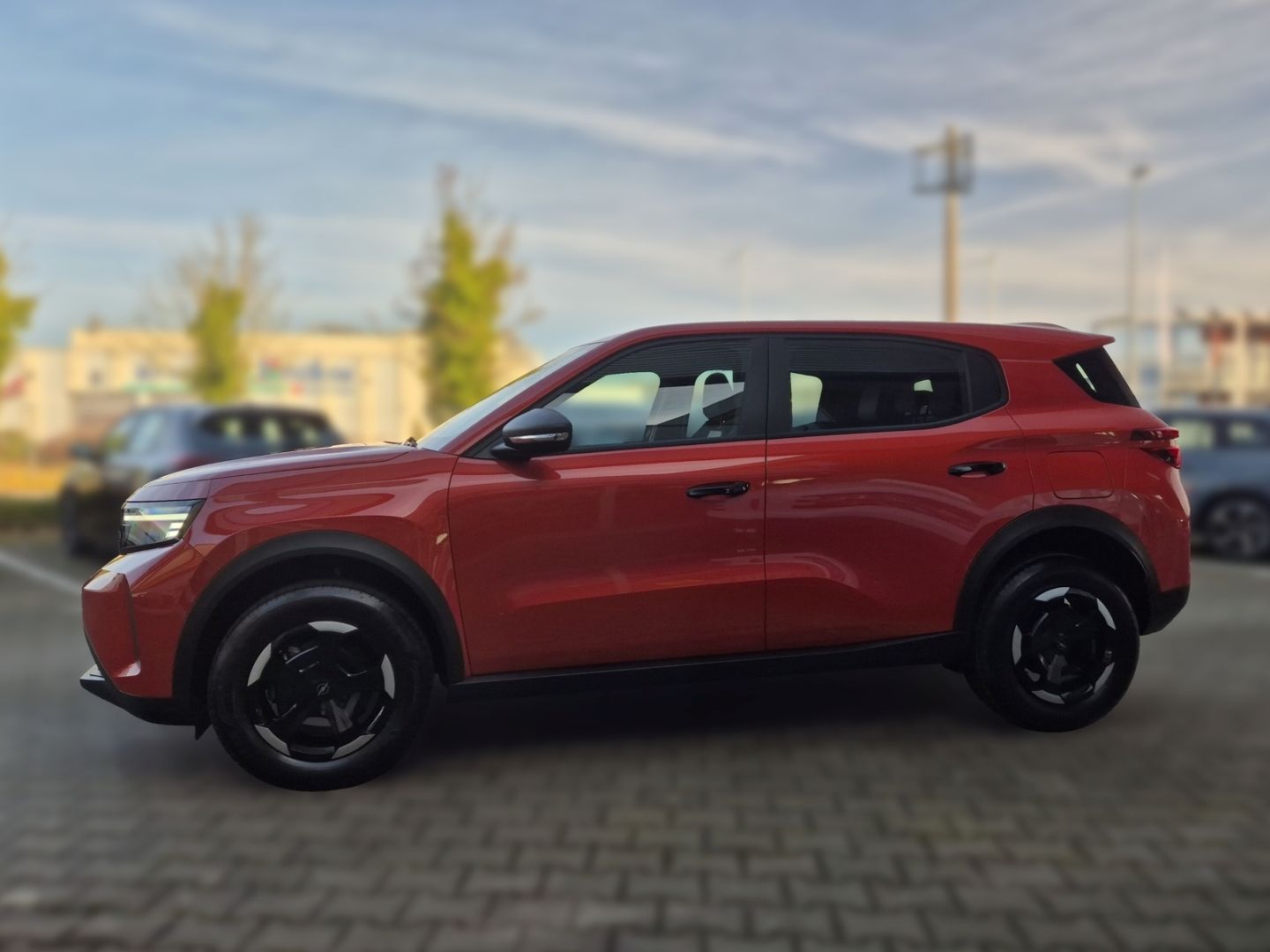 Fahrzeugabbildung Opel Frontera 81kW Mild-Hybrid EU6e Edition 1.2 74 kW