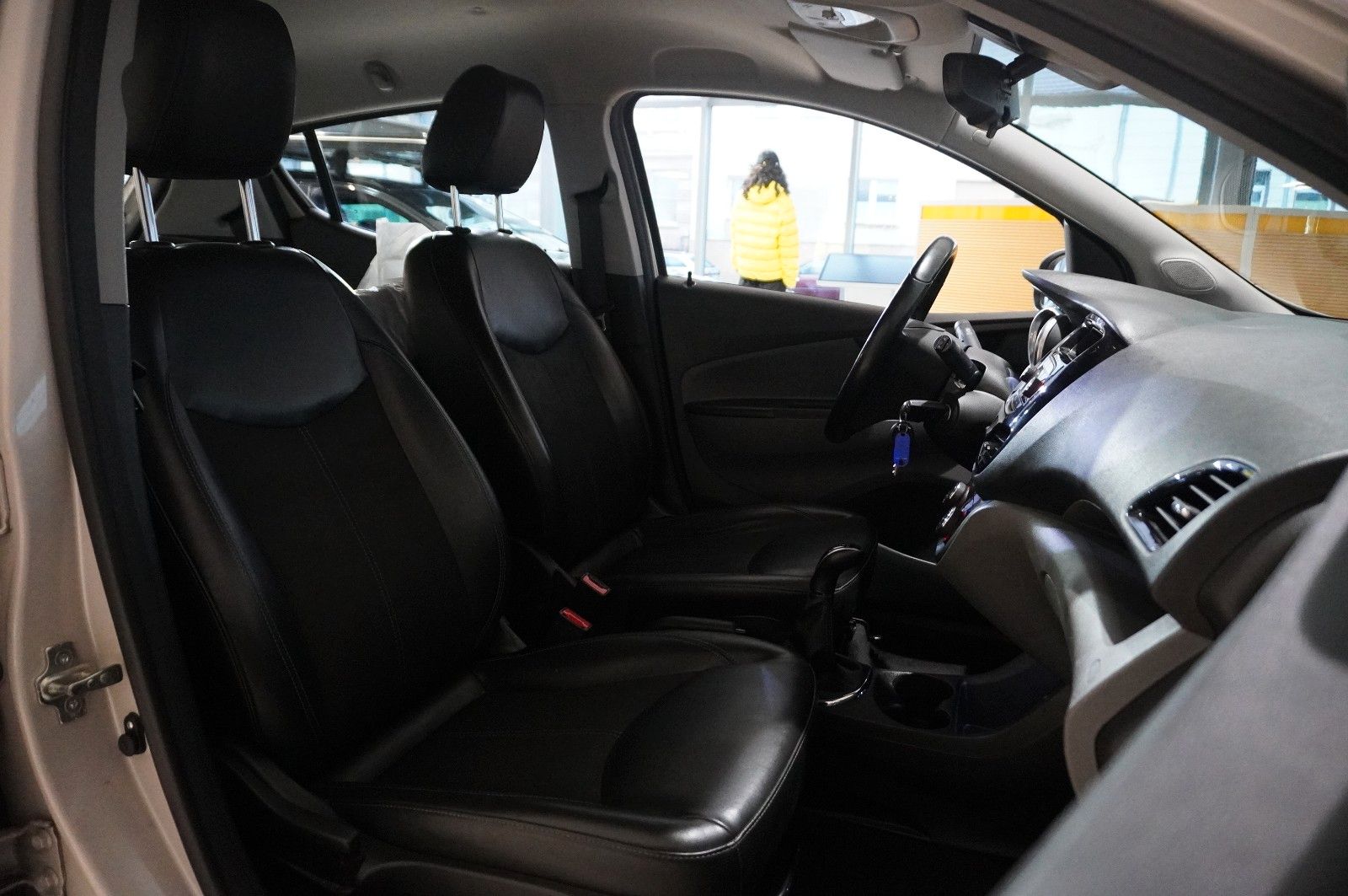 Fahrzeugabbildung Opel Karl 1.0 INNOVATION SHZ/KLIMAAUTOMATIK/ALU