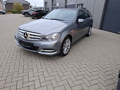 Mercedes-Benz C 180  T Automtik,Navi,lückenl.Scheckheft Top