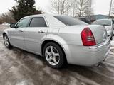 Chrysler 300C 3.0 CRD Automatik Leder Xenon Kamera - Chrysler 300C: Limousine