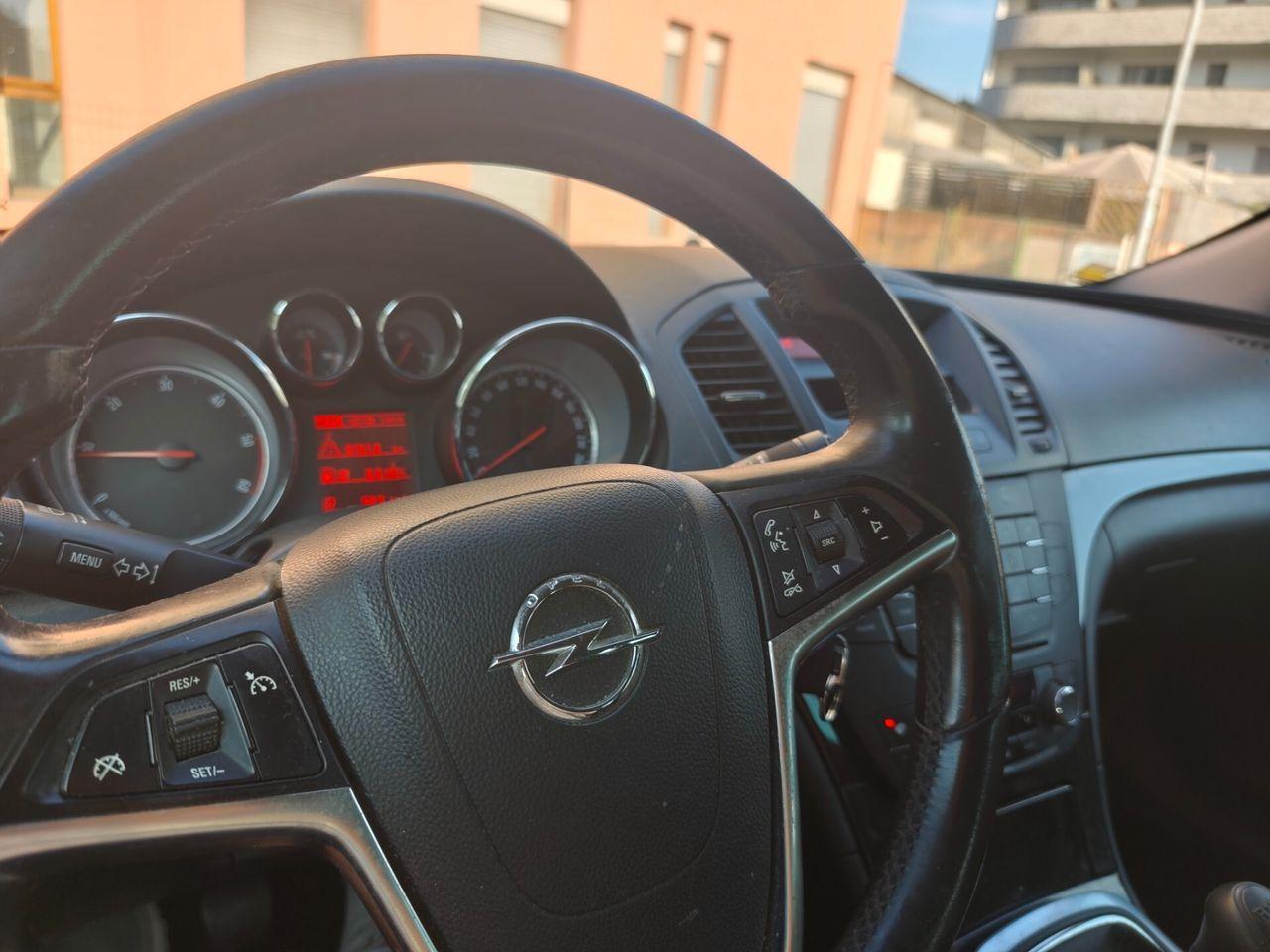 Opel Insignia 2013 — photo 14