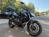 Yamaha MT-07 A2 48 PS | GIVI Topcase | 27.250 km - YAMAHA 250
