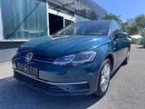 Volkswagen Golf VII Comfortline*AUT*LED*NAVI*ACC*TOTWINKEL* - Angebote