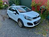 Kia KIA RIO 1.2 5 Türig *EURO 5, TÜV, KLIMAAUT... - Kia Rio in Nürnberg