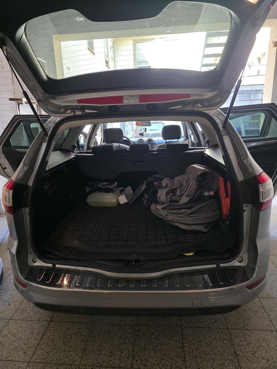 Ford Mondeo 2014 — photo 7