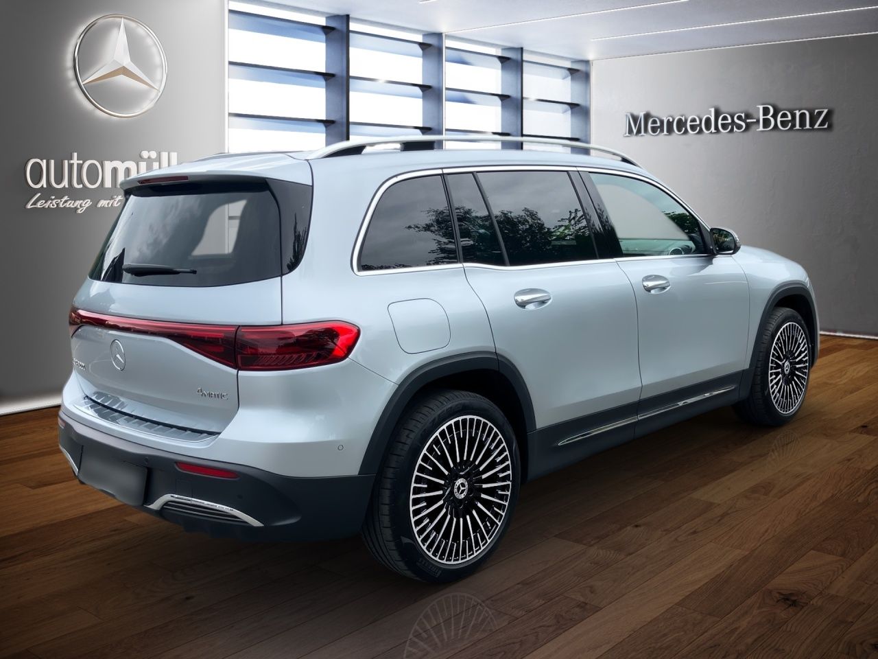 Fahrzeugabbildung Mercedes-Benz EQB 300 4M AMG AHK Pano 360°Kamera LED KeylessGo