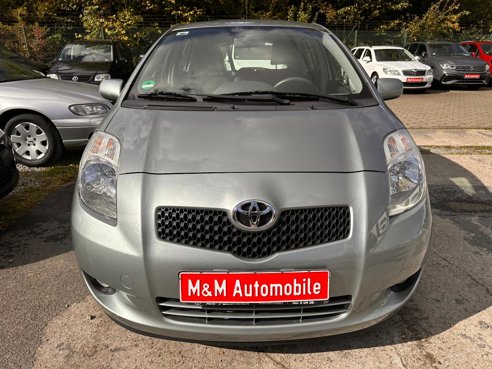 Toyota Yaris Team 1.3 Klima 79'TKM Scheckheft gepflegt