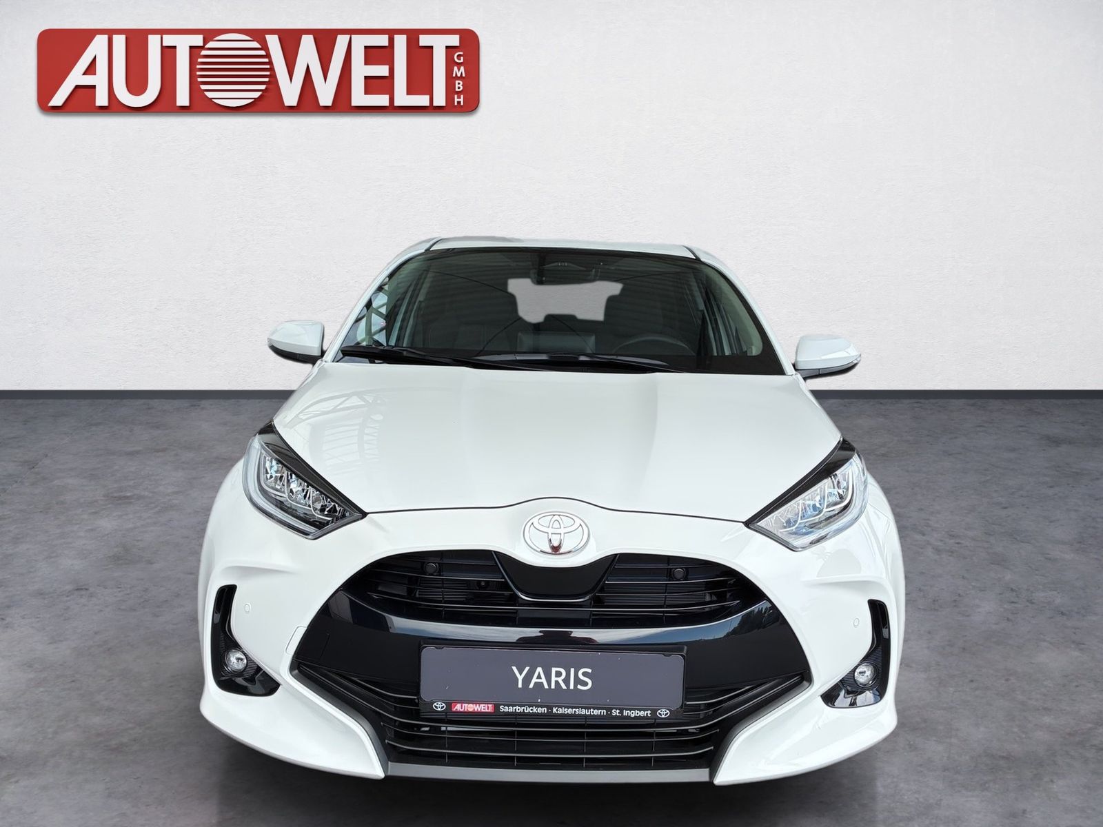 Fahrzeugabbildung Toyota Yaris 1.5 Teamplayer Kamera,LED,Matrix,ACC,PDC