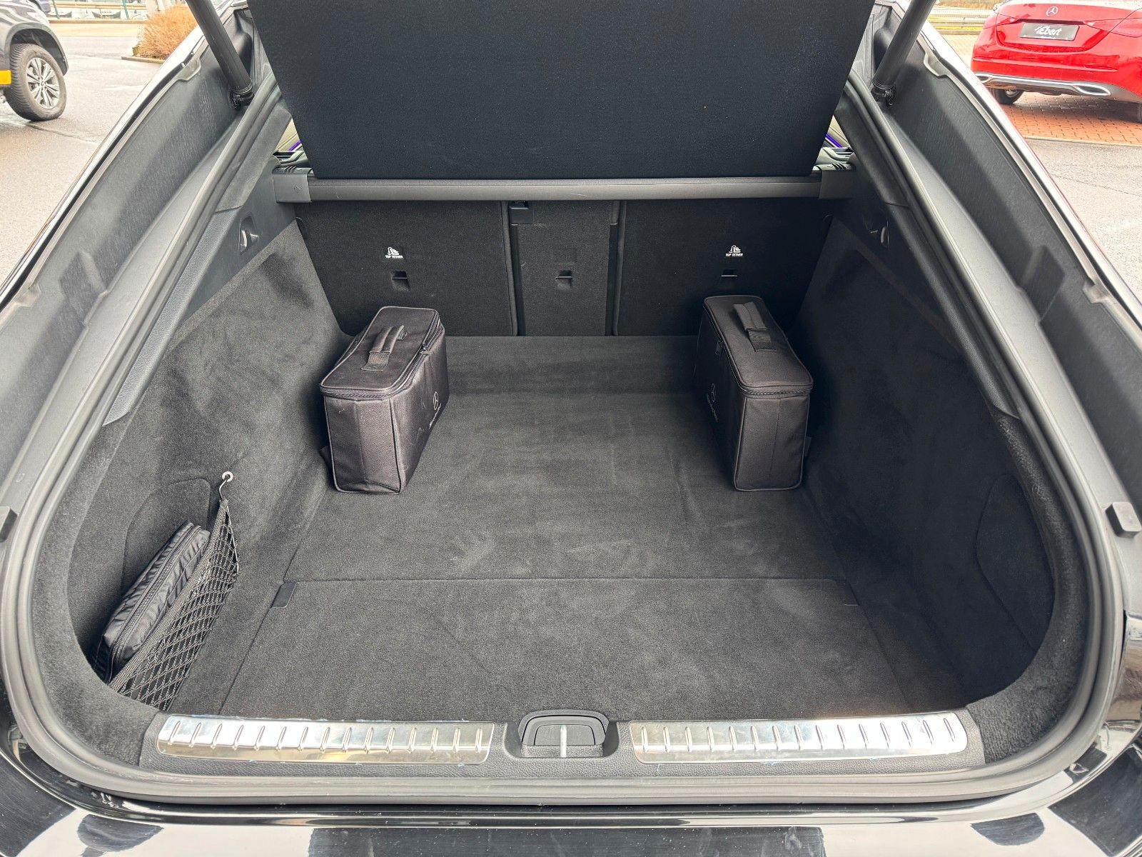 Fahrzeugabbildung Mercedes-Benz EQS 53 AMG 4M+Hyperscreen+Massage+Pano+AirM+HUD