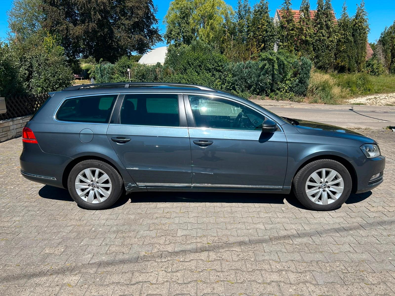 Volkswagen Passat 2011 — photo 6