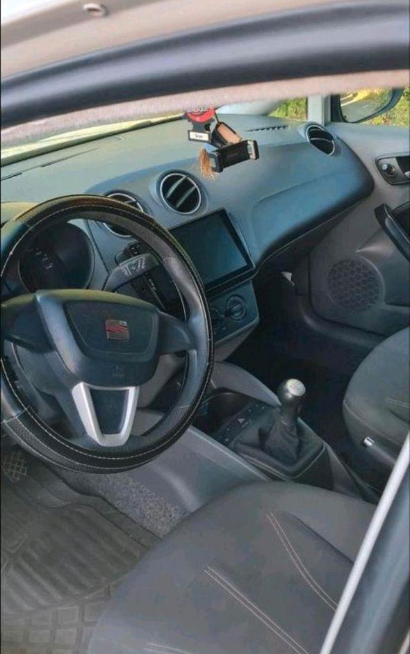 Seat Ibiza 2011 — photo 9