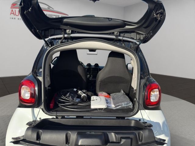 SMART fortwo coupe electric drive EQ Klimaautom DAB SH SMART fortwo coupe electric drive EQ Klimaautom DAB SH