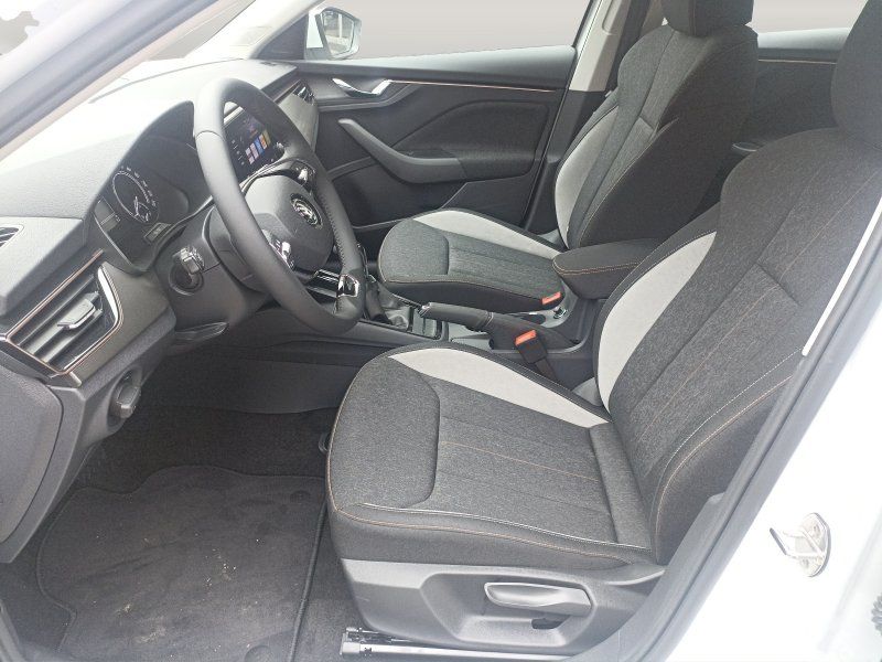 Fahrzeugabbildung SKODA Scala 1.0 TSI Style DSG PDC+LED+WINTER-PAK+SMART
