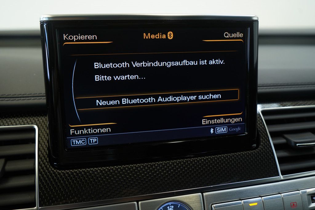 Audi S8