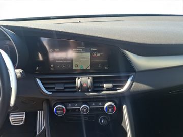 Alfa Romeo Giulia Veloce Q4 2.0 Turbo 16V Kam.+KeyLess+SHZ