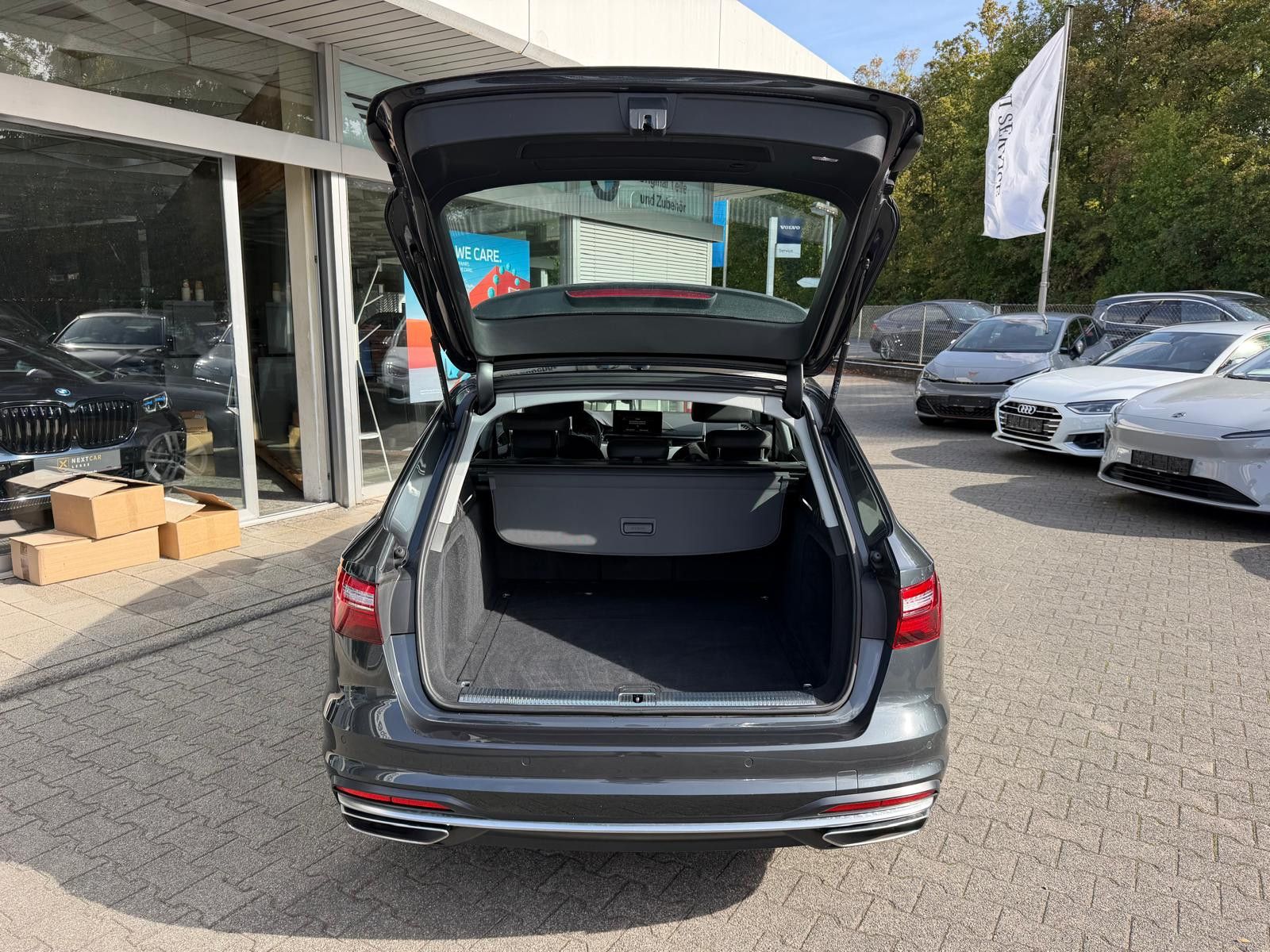Fahrzeugabbildung Audi A4 Av 40 TFSI S-Tr Advanc LED+NAVI+SHZ+TEMP+17"