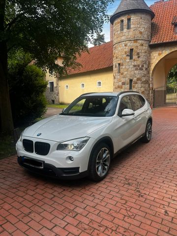 BMW BMW X1 2.0i Top Zustand