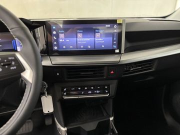 Fotografie des Opel Frontera 1.2 DI Hybrid 48V eDCT GS (1G)