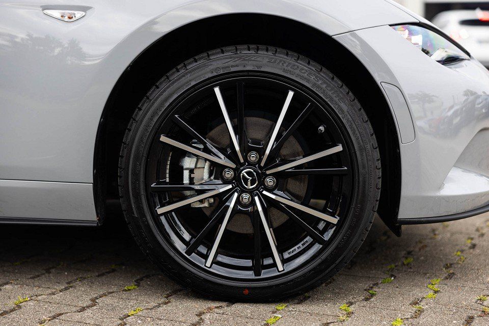 Fahrzeugabbildung Mazda MX-5 RF 2.0i 184PS Exclusive