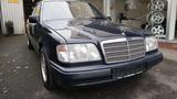 Mercedes-Benz E 220 Limousine Automatik classic analytics 2- - gebrauchte Mercedes-Benz E 220 aus dem Jahr 1993