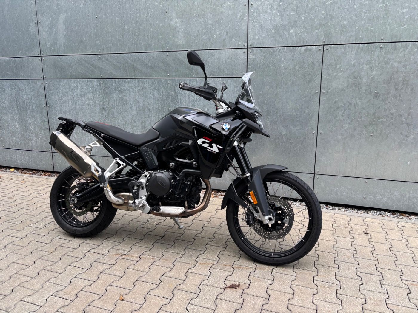 Fahrzeugabbildung BMW F 900 GS Dynamik-Paket
