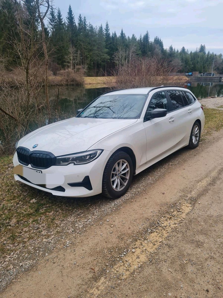 BMW Verkaufe oder Tausche 320d touring Bj.2021...