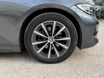 BMW 320 - 8