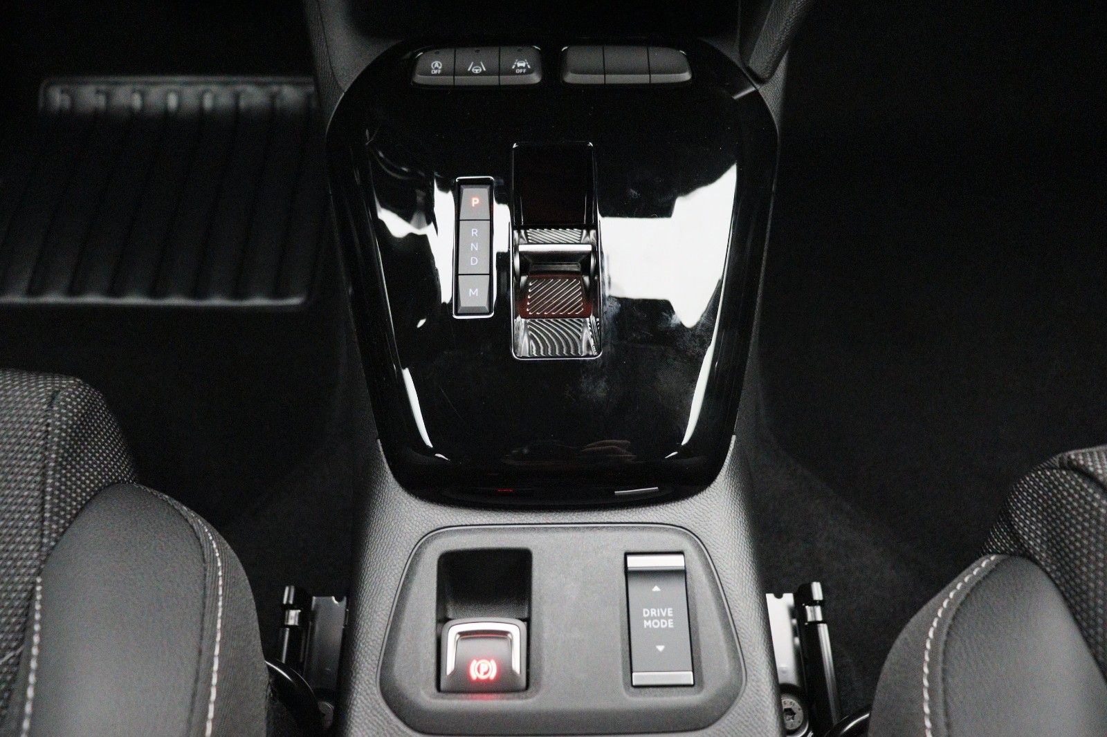Fahrzeugabbildung Opel Corsa F 1.2 GS KAMERA ACC AT8