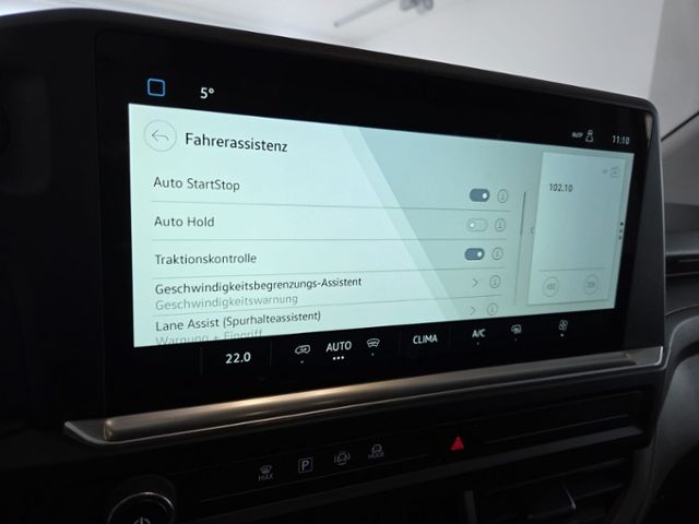 T7 Transporter Kasten LR 2.0 TDI LED GRA AHK KA