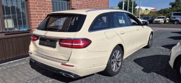 Mercedes E 200 - 5