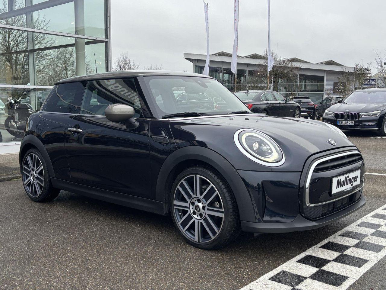 MINI Cooper YOUNIQUE Sports.Leder Navi Kamera DAB 18"